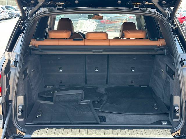 Used 2023 BMW X5 xDrive40i w/ Premium Package AWD/4WD image 10