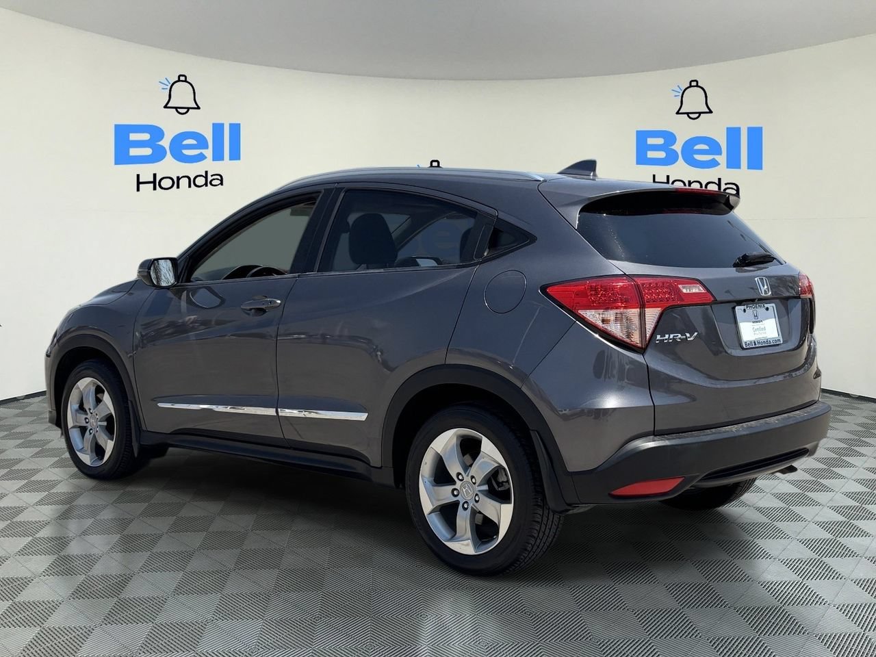 Certified 2017 Honda HR-V EX-L image 3