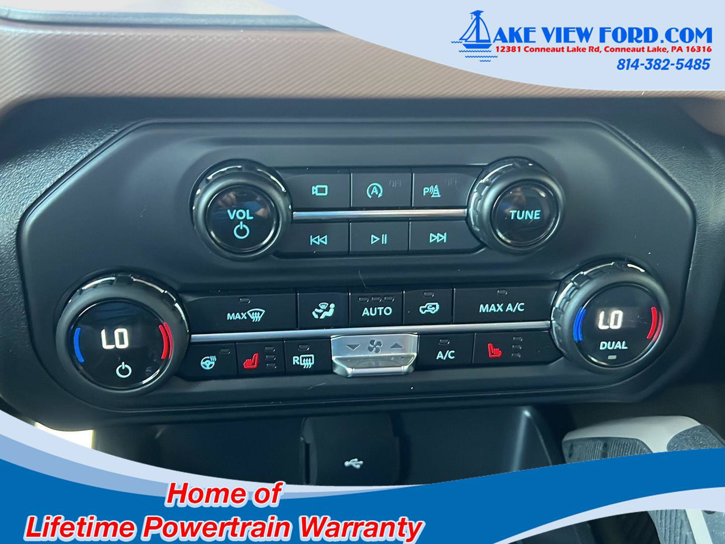 Used 2024 Ford Bronco Outer Banks AWD/4WD image 34