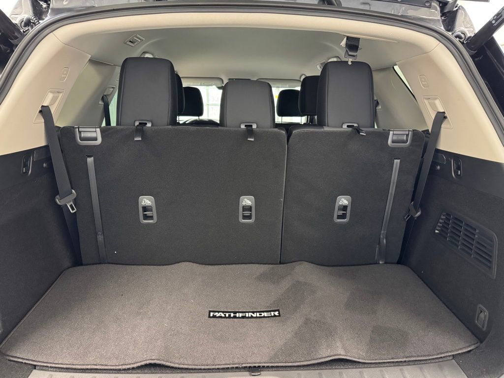 New 2026 Nissan Pathfinder SV image 22