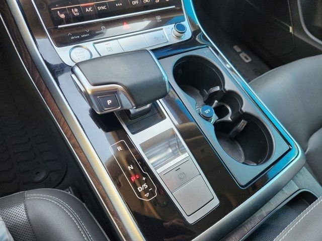 Used 2020 Audi Q8 Prestige image 23