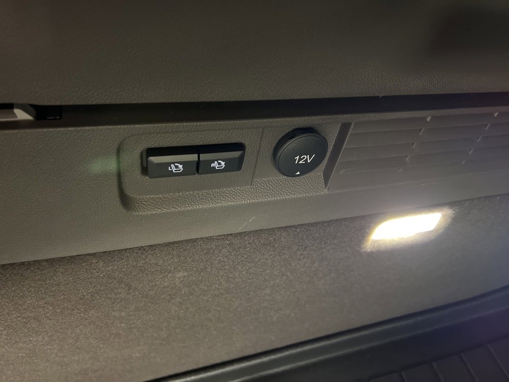 Certified 2023 Lincoln Nautilus Reserve image 31