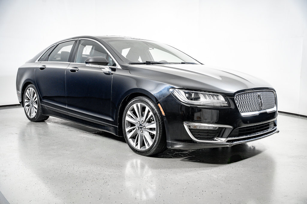 Used 2020 Lincoln MKZ Reserve w/ Elements Package FWD image 2