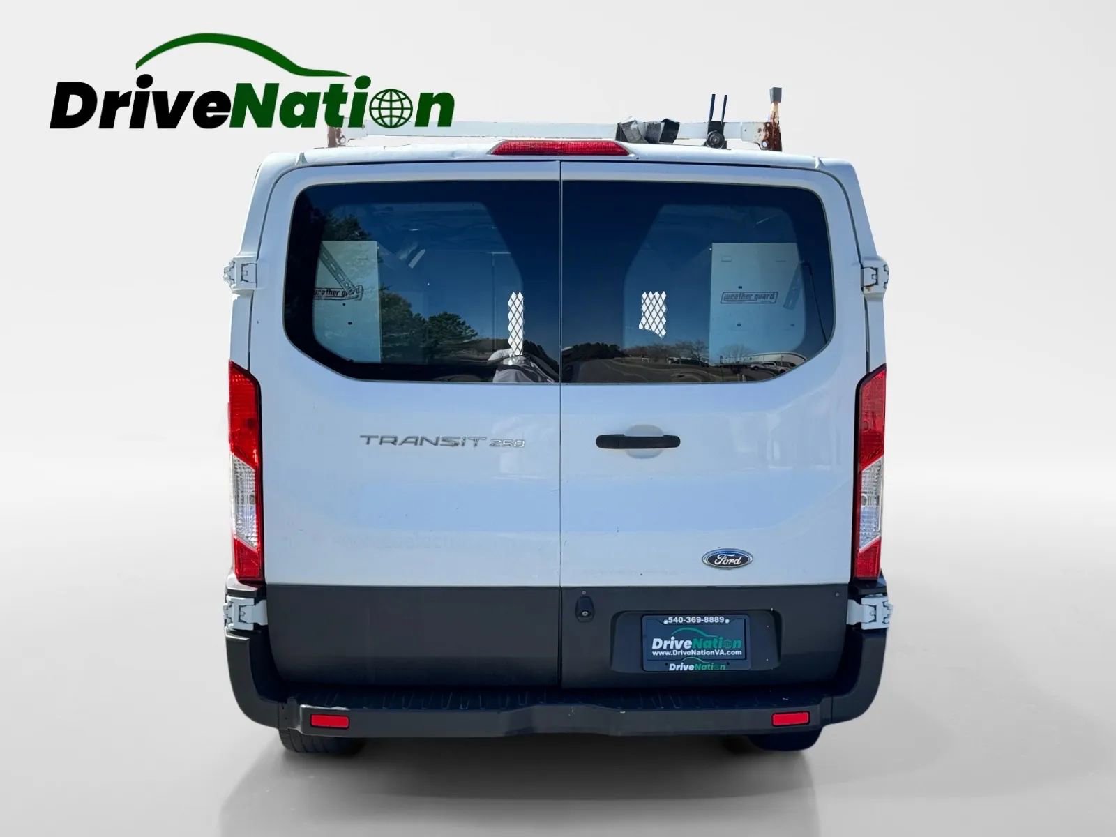 Used 2017 Ford Transit 250 130 Low Roof image 6