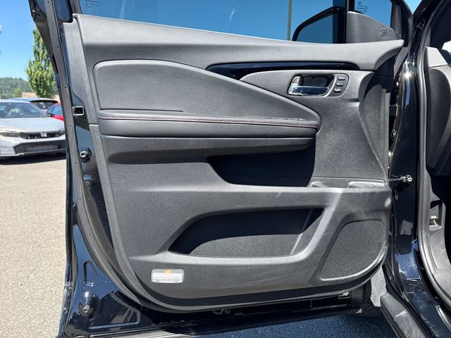 Used 2022 Honda Pilot Black Edition image 18