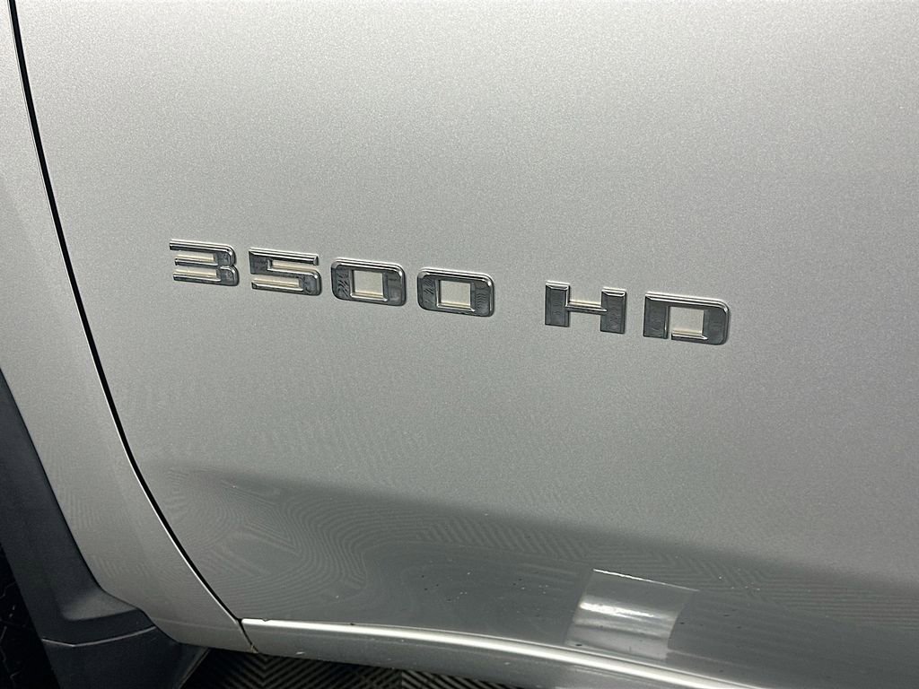 Used 2022 Chevrolet Silverado 3500 LT w/ Convenience Package RWD image 28