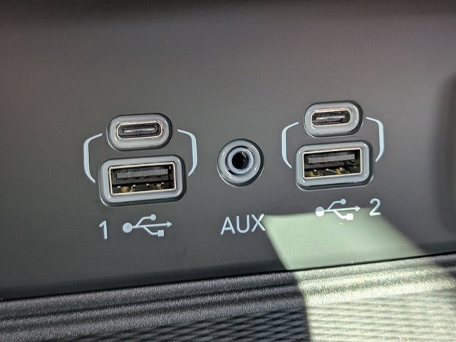 New 2025 Jeep Grand Cherokee L Laredo image 19