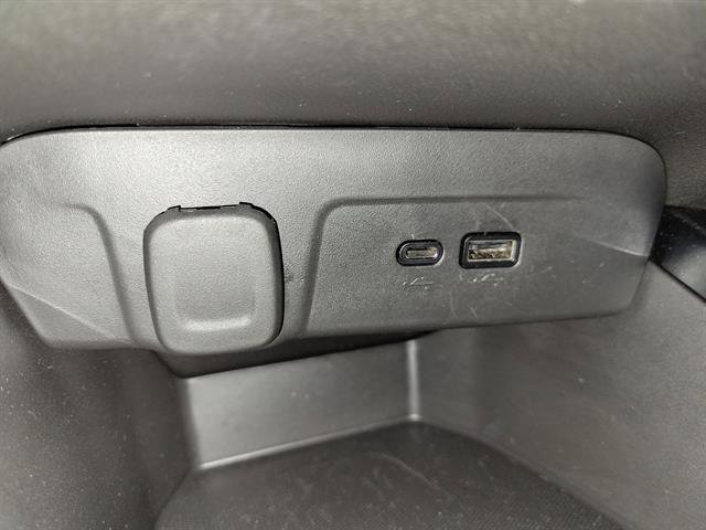 Used 2025 Chevrolet Trax LT image 12