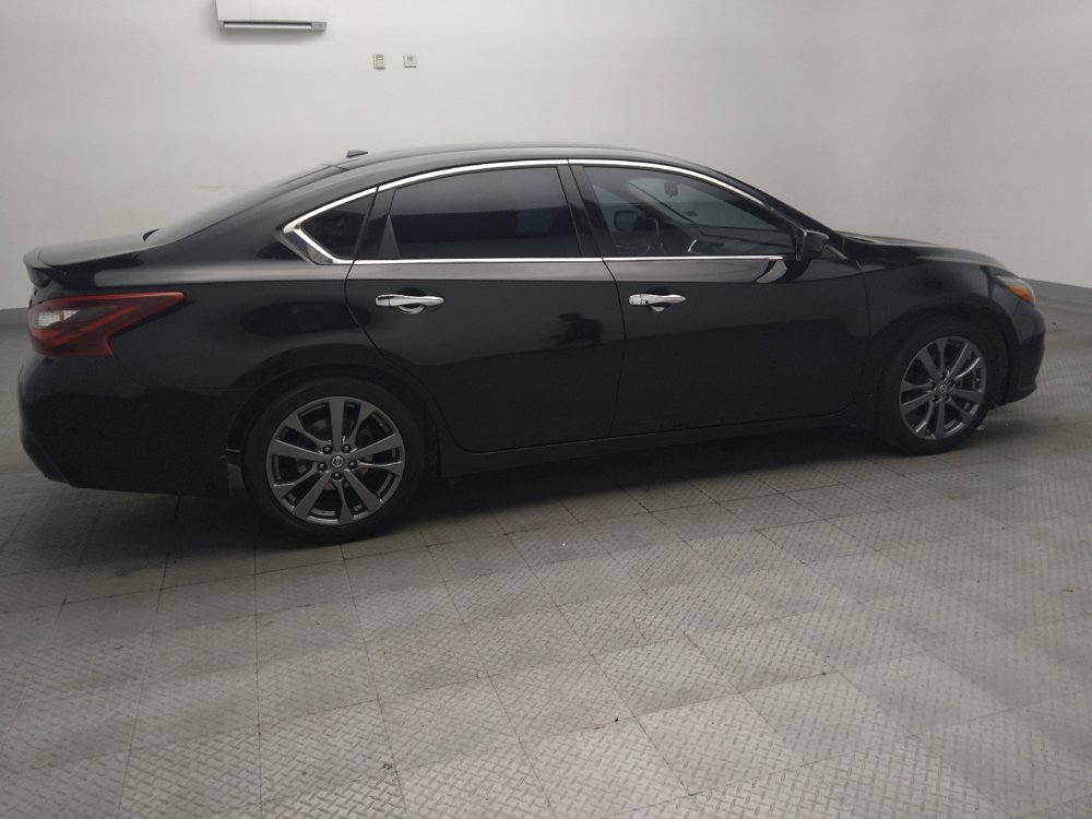 Used 2018 Nissan Altima 2.5 SR w/ SR Special Edition FWD image 10