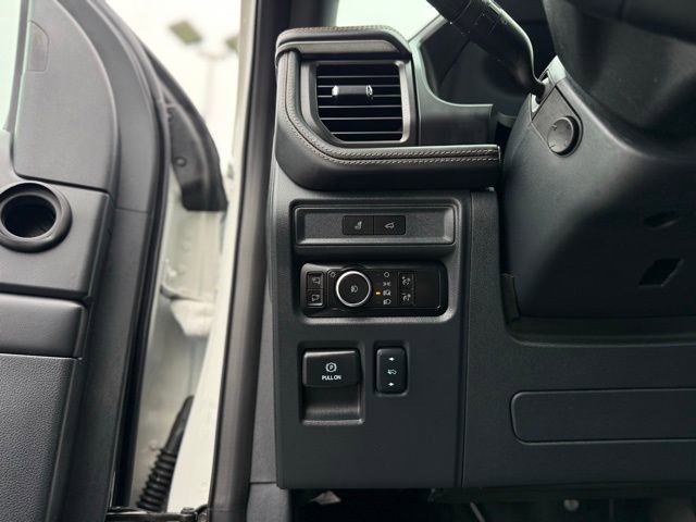 Used 2024 Ford Expedition Max Platinum AWD/4WD image 15