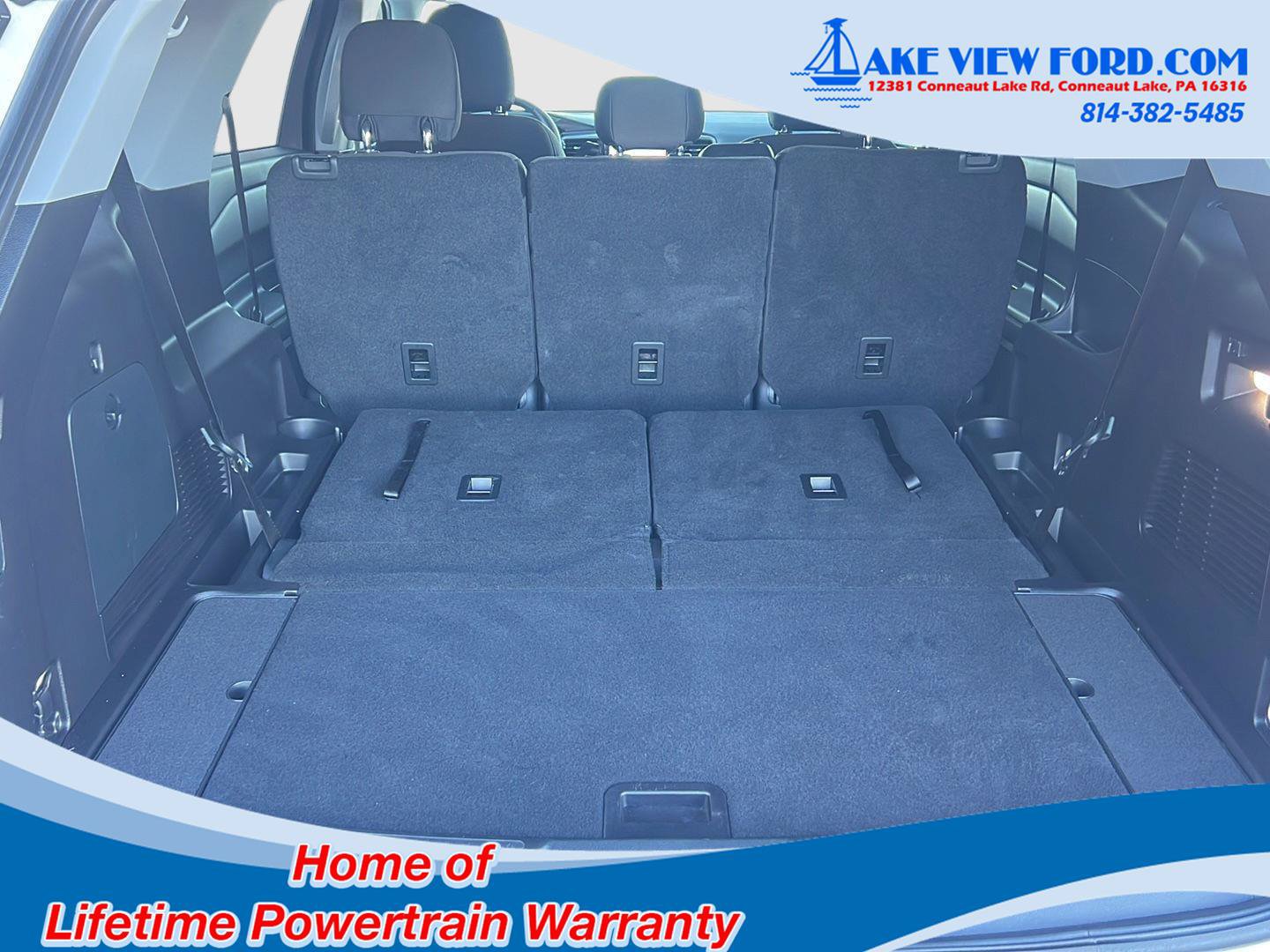 Used 2021 Ford Explorer XLT AWD/4WD image 14