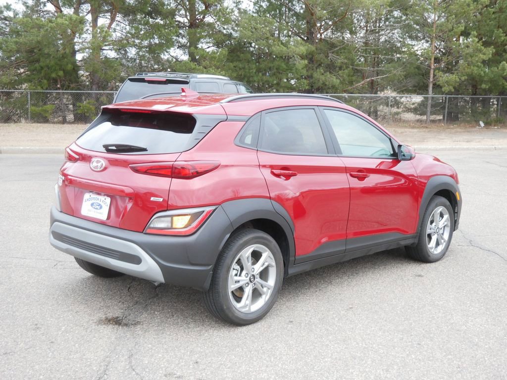 Used 2022 Hyundai Kona SEL w/ Cargo Package image 5