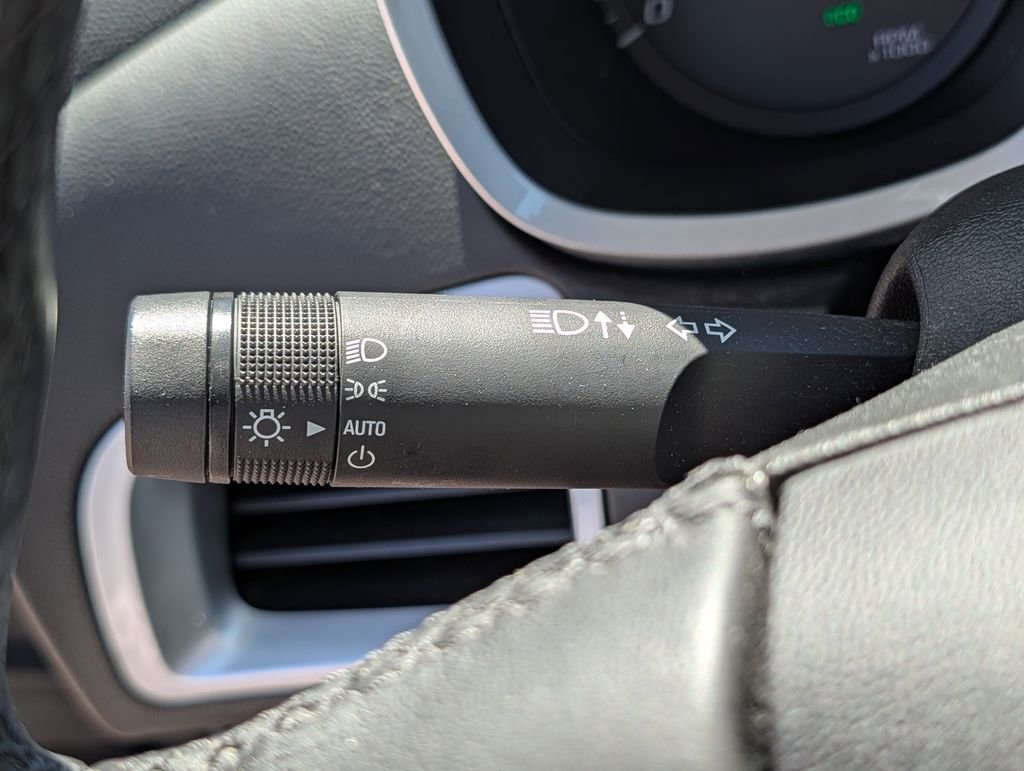 Used 2017 Chevrolet Equinox LT w/ Sport Edition image 43