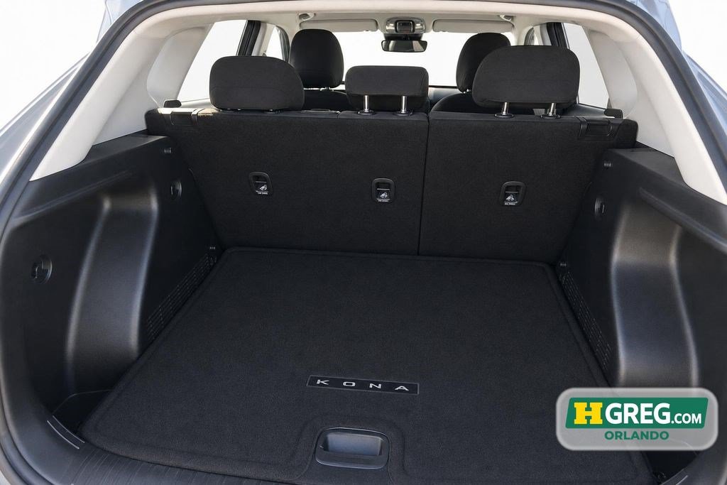 Used 2024 Hyundai Kona SEL w/ Convenience Package FWD image 16