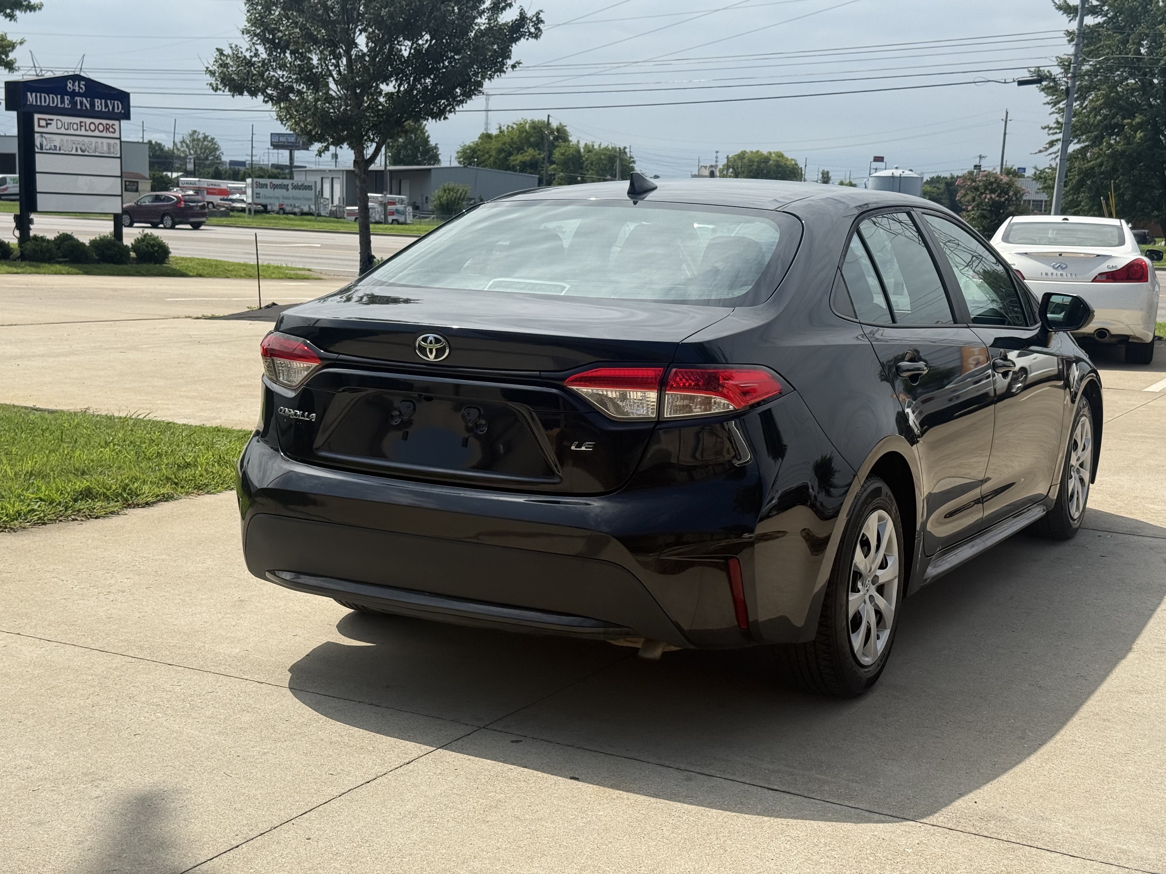 Used 2022 Toyota Corolla LE FWD image 7