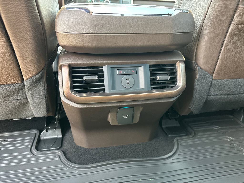 Used 2025 Ford F150 King Ranch w/ FX4 Off-Road Package image 23