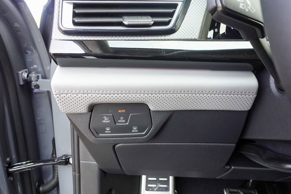 New 2026 Volkswagen Atlas Peak Edition image 22