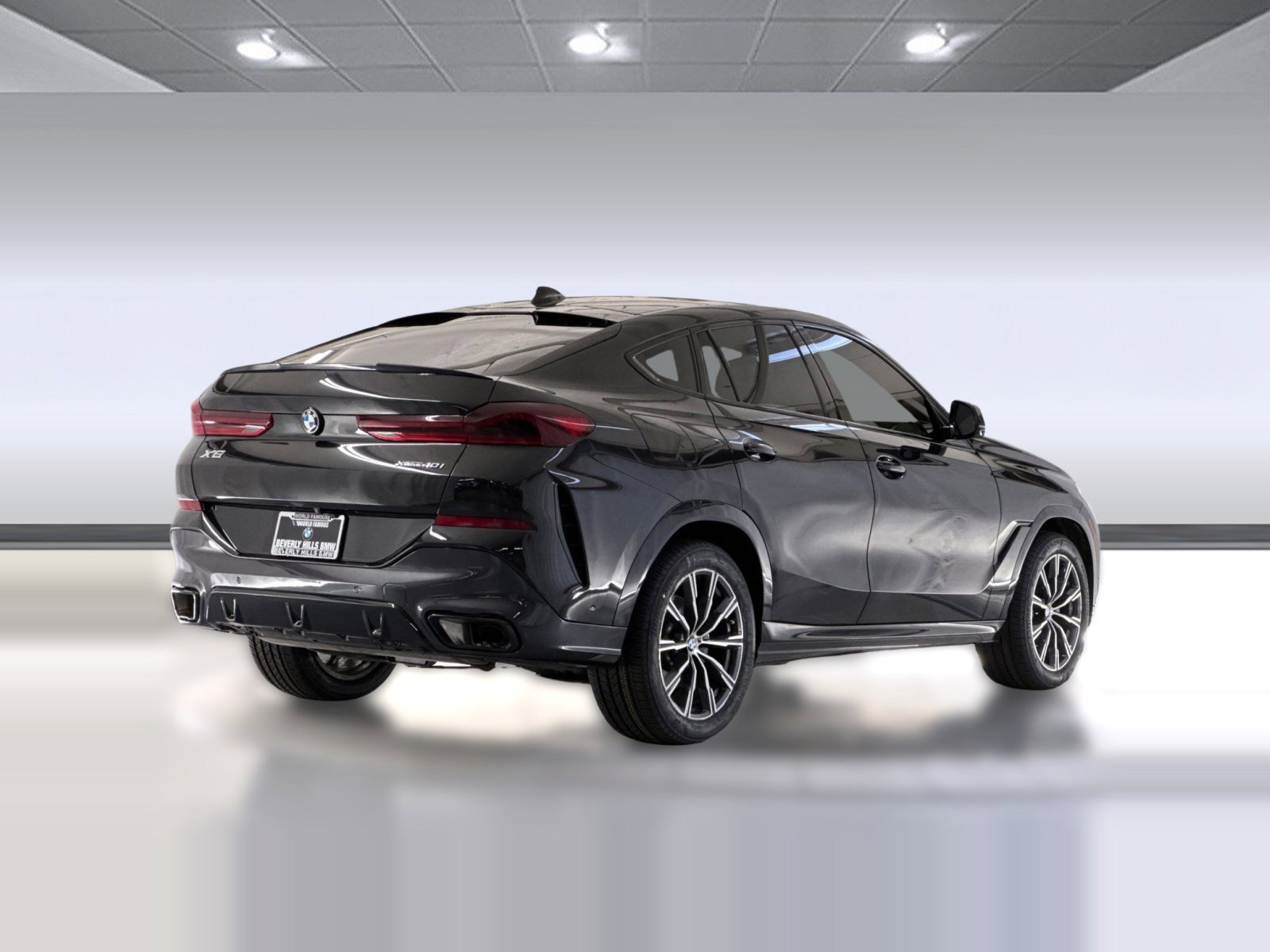 Used 2023 BMW X6 xDrive40i w/ M Sport Package AWD/4WD image 8