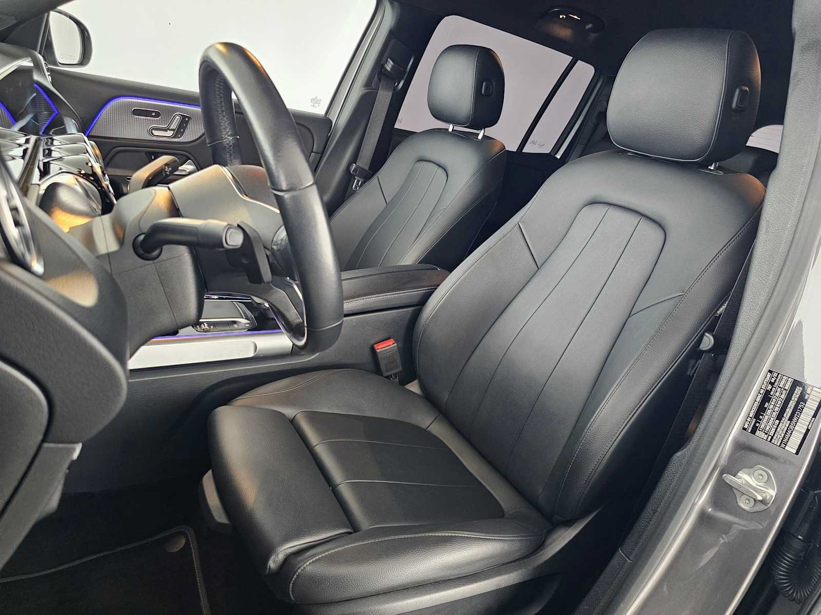 Used 2022 Mercedes-Benz GLB 250 image 21