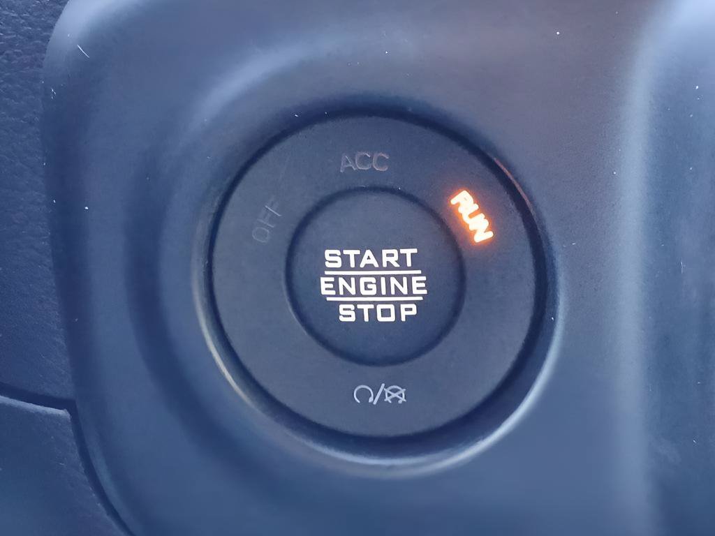 Used 2022 Jeep Wrangler Unlimited Sahara w/ LED Lighting Group AWD/4WD image 20