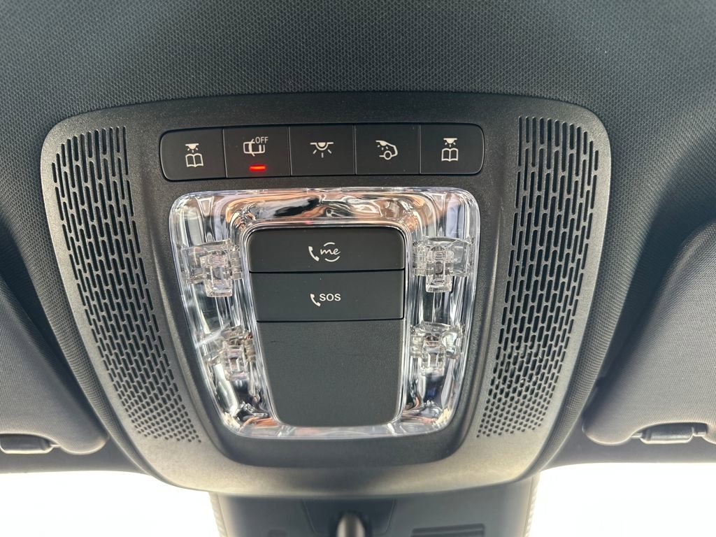 Certified 2025 Mercedes-Benz GLA 250 image 24