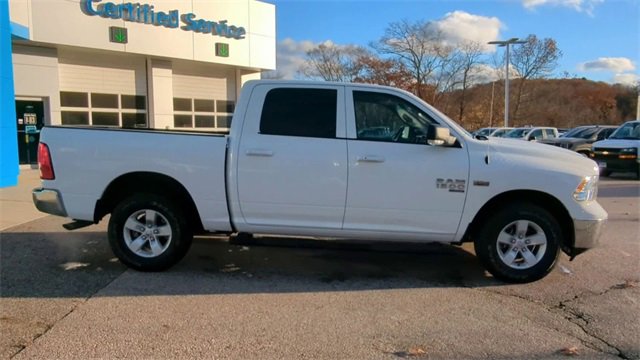 Used 2022 RAM 1500 Classic SLT w/ Electronics Convenience Group image 9