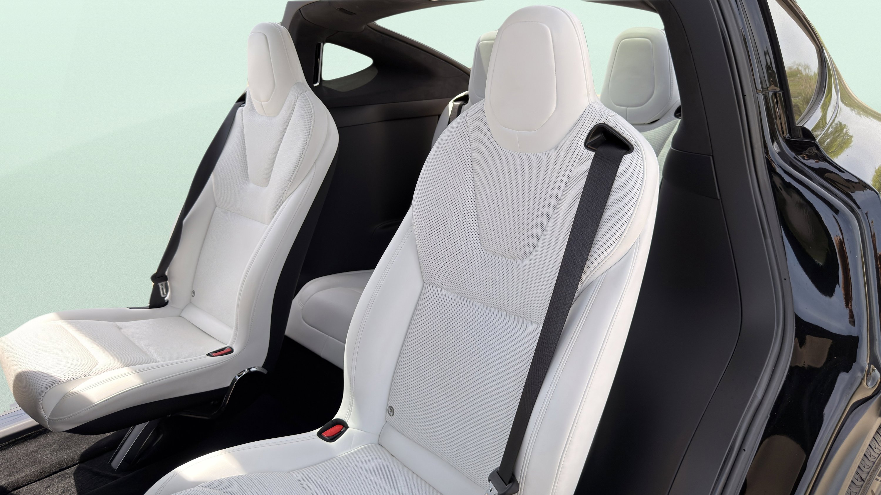 Used 2023 Tesla Model X Plaid image 27