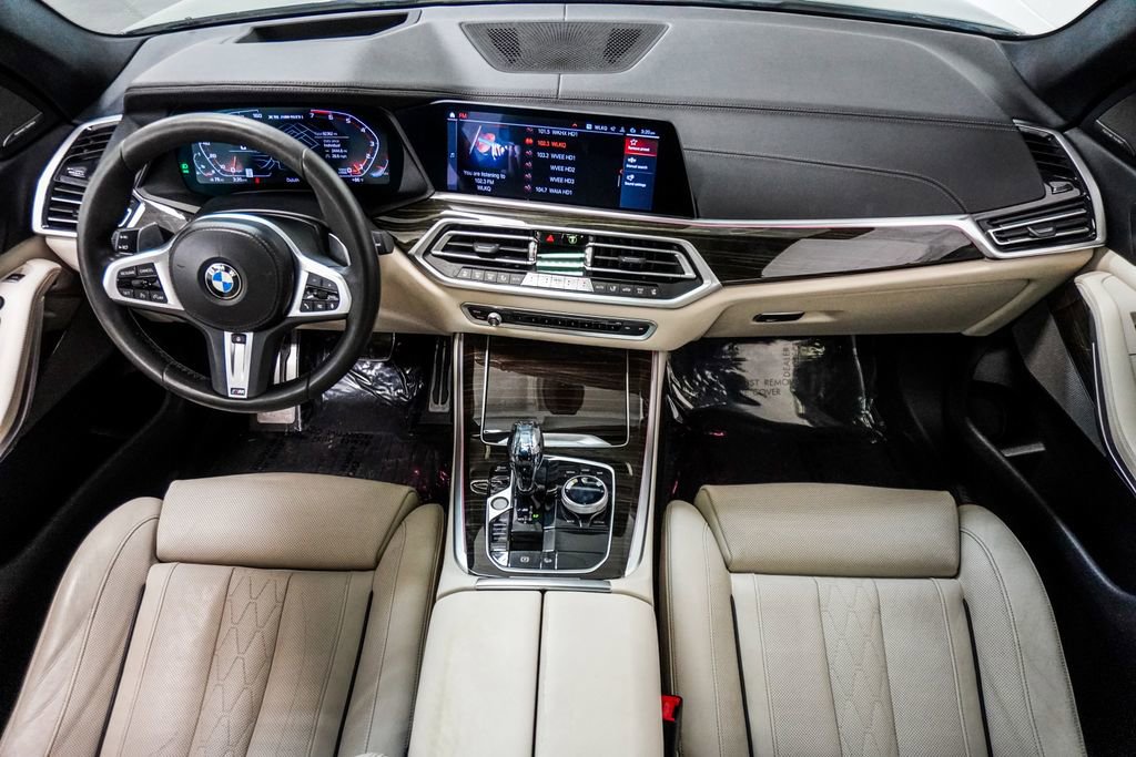Used 2020 BMW X5 M50i w/ Premium Package image 14