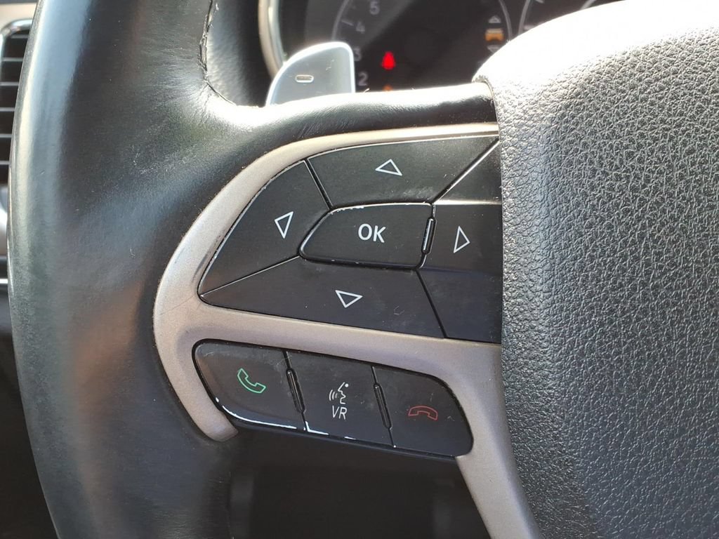 Used 2014 Jeep Grand Cherokee Limited AWD/4WD image 7