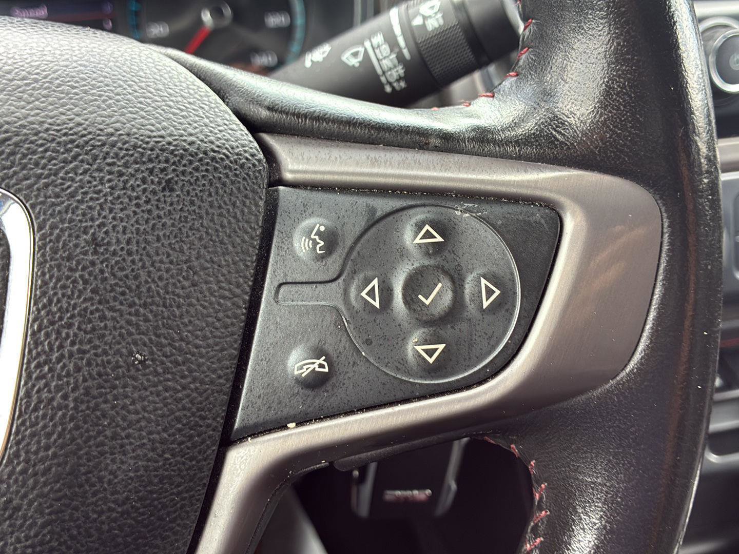 Used 2019 GMC Canyon All Terrain w/ Trailering Package AWD/4WD image 16