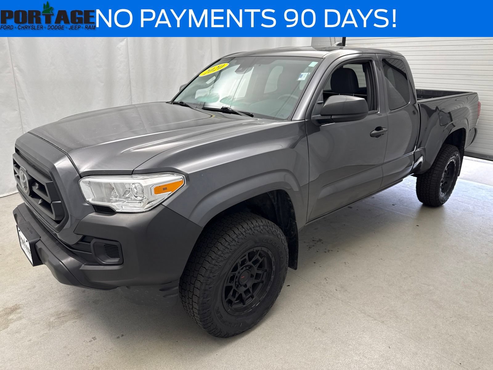 Used 2020 Toyota Tacoma SR AWD/4WD image 5