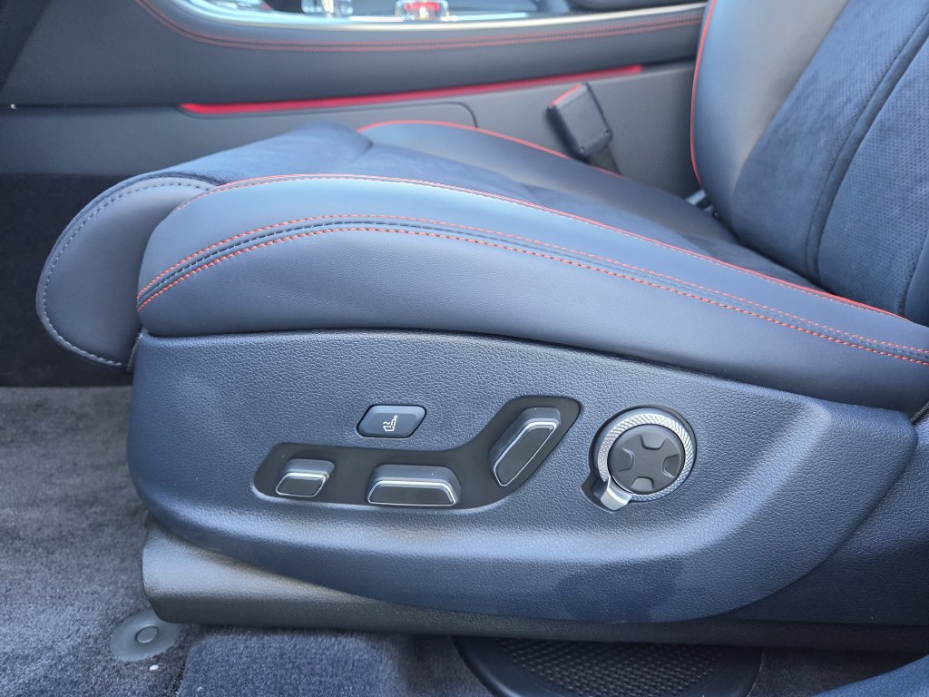 New 2027 Genesis GV70 3.5T Prestige AWD/4WD image 25