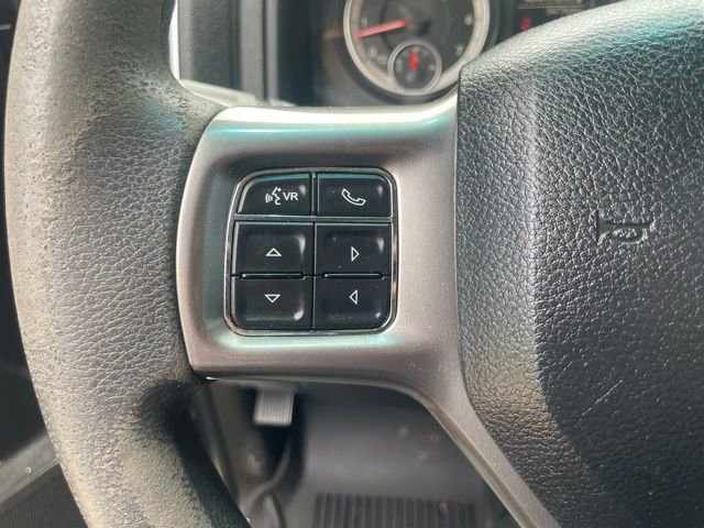 Used 2021 RAM 1500 Classic SLT RWD image 15
