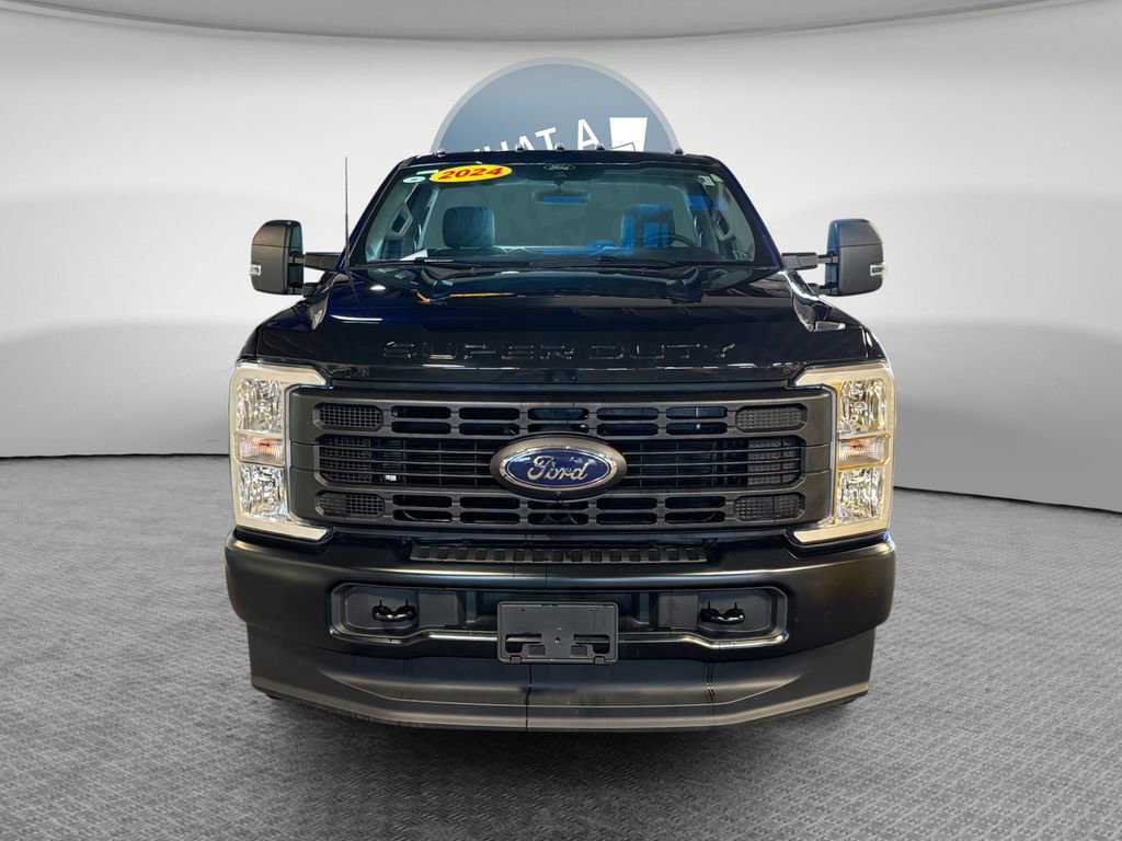 Used 2024 Ford F350 XL w/ 360-Degree Camera Package image 9