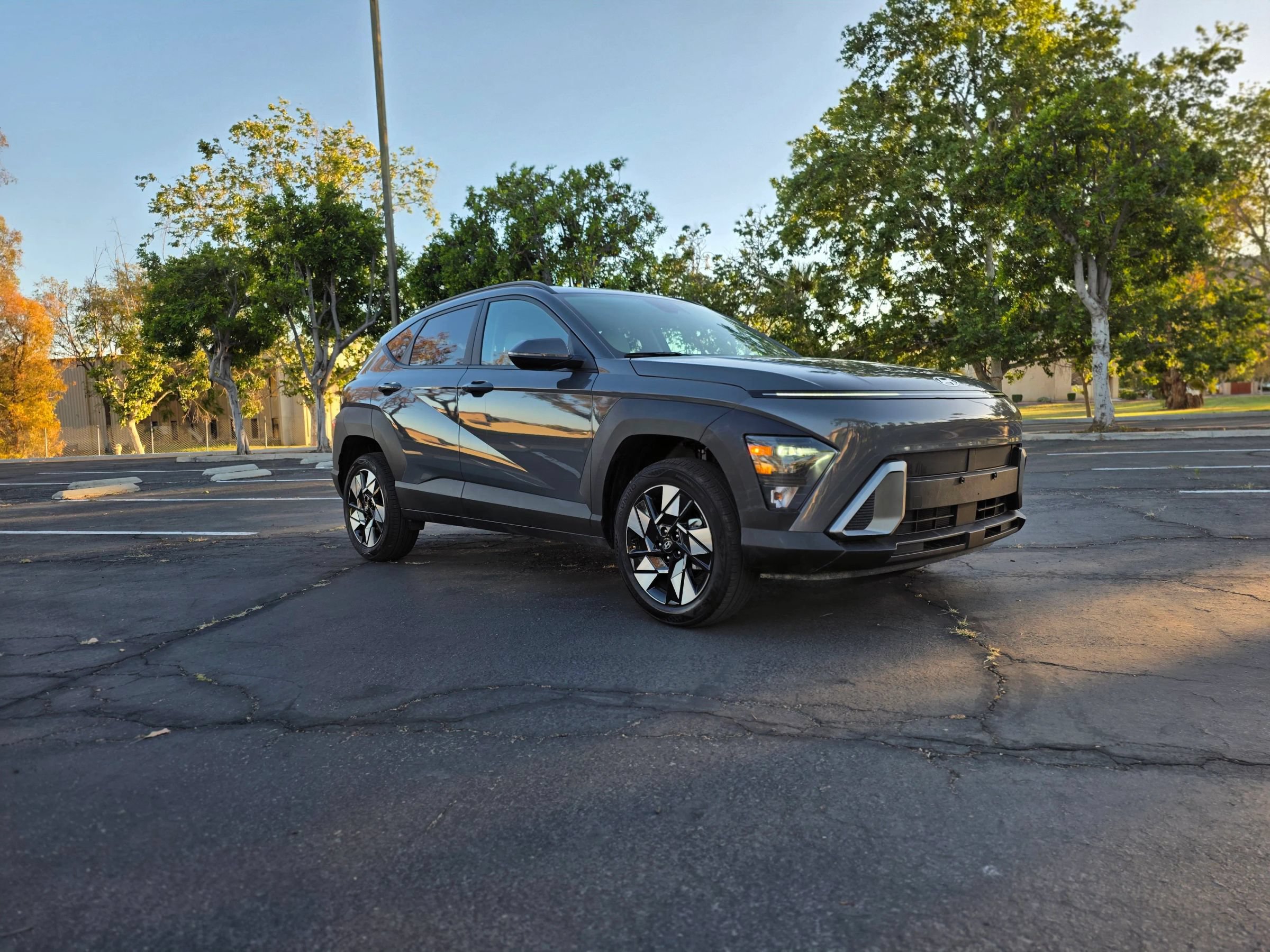 Used 2025 Hyundai Kona SEL AWD/4WD image 1