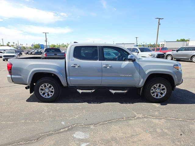 Used 2019 Toyota Tacoma SR5 AWD/4WD video 4