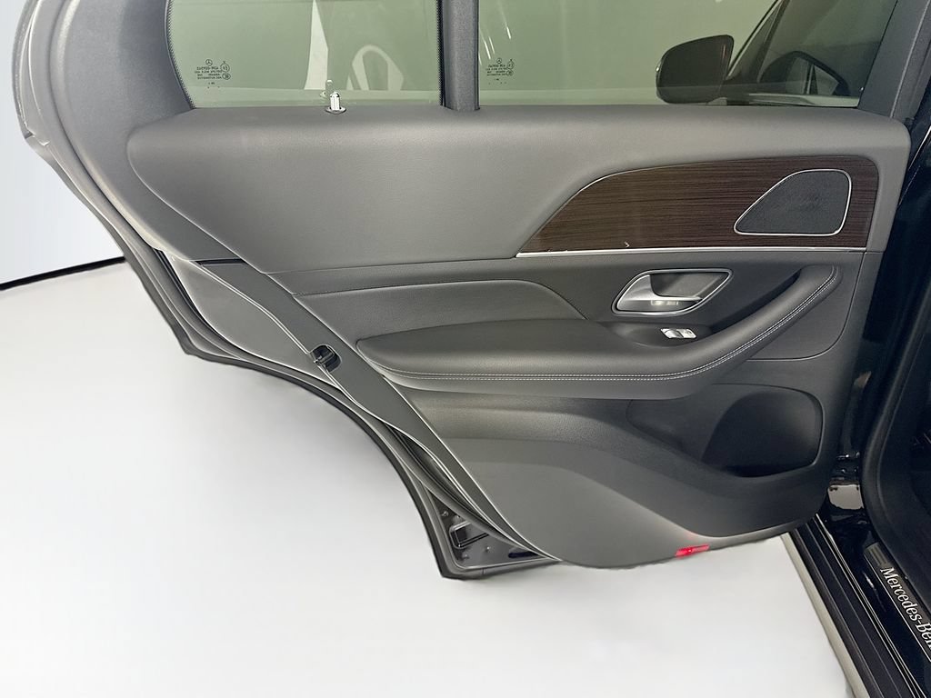 Certified 2025 Mercedes-Benz GLE 450e 4MATIC image 26