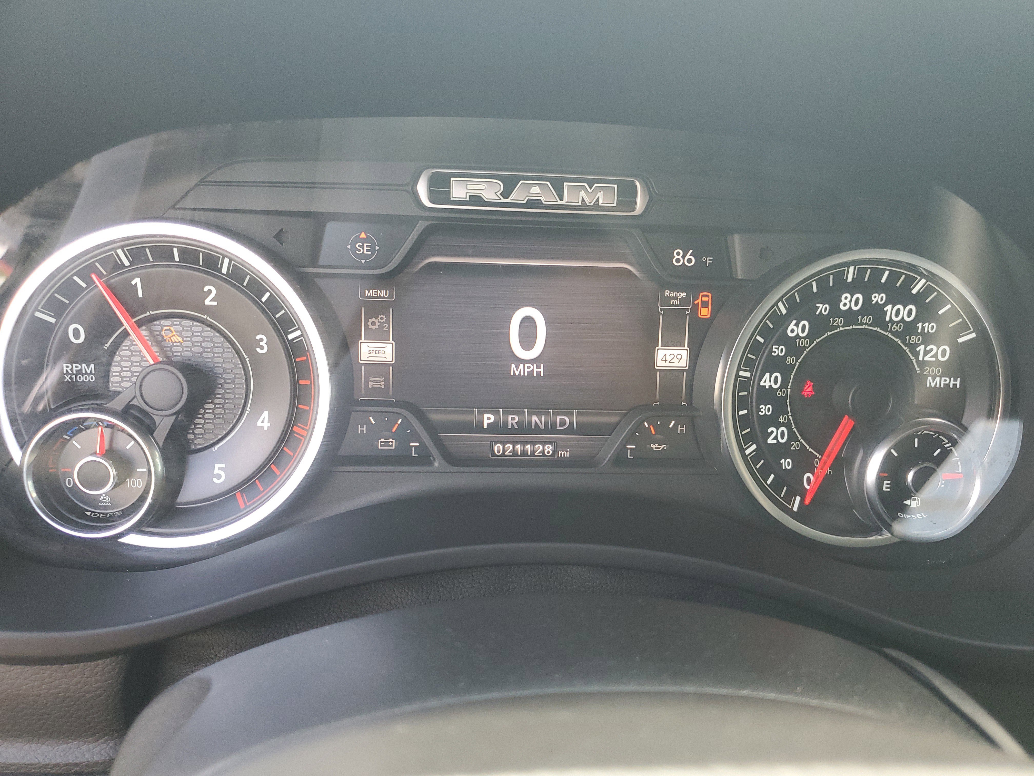 Used 2020 RAM 3500 Laramie image 16