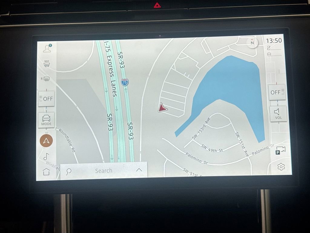 New 2026 Land Rover Range Rover SE image 13