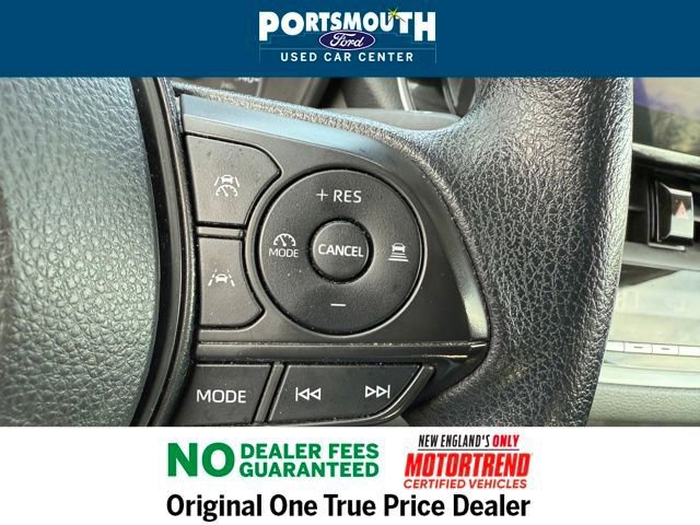 Used 2023 Toyota Corolla LE image 16