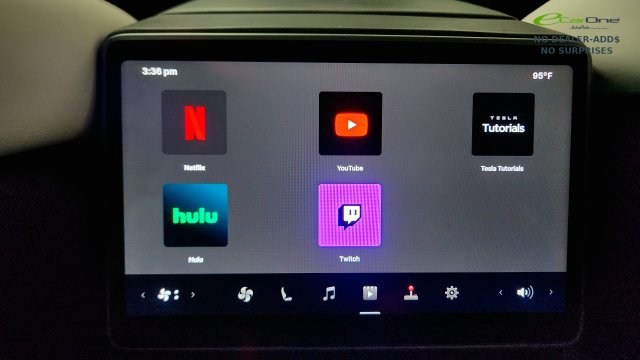 Used 2026 Tesla Model Y AWD image 56