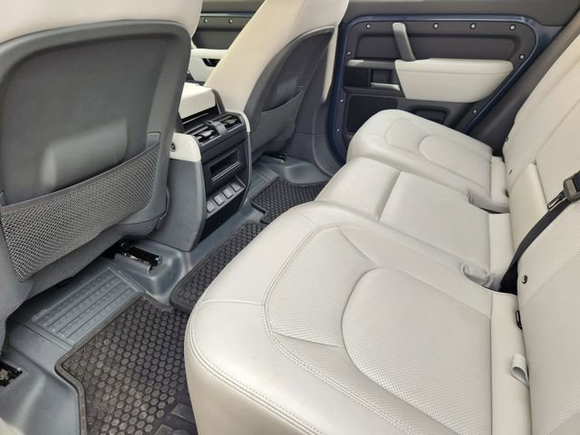 Used 2026 Land Rover Defender 110 S image 30