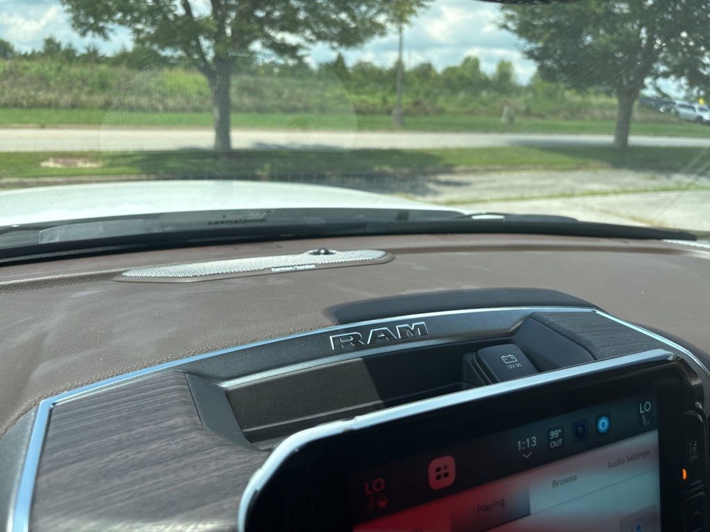 New 2025 RAM 2500 Laramie image 25