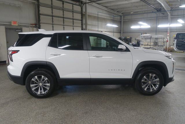 New 2026 Chevrolet Equinox LT w/ Convenience Package II image 8