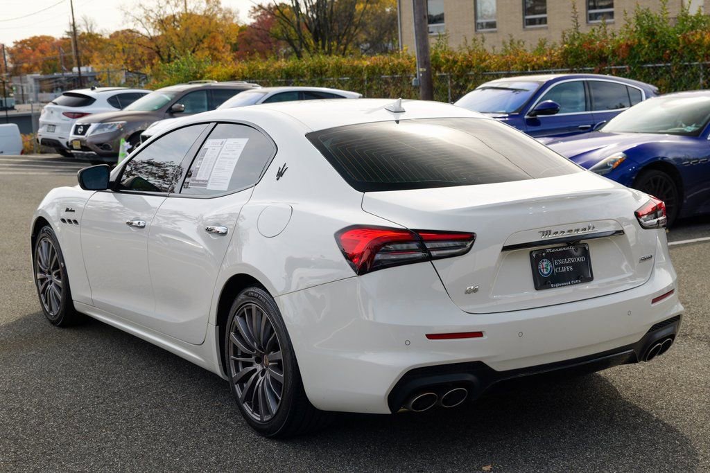 Used 2022 Maserati Ghibli Modena Q4 image 5