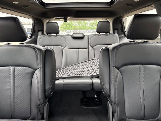 New 2026 Jeep Grand Wagoneer 4WD image 19