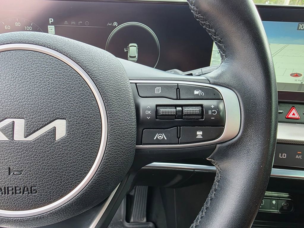 Used 2023 Kia Sportage SX image 31