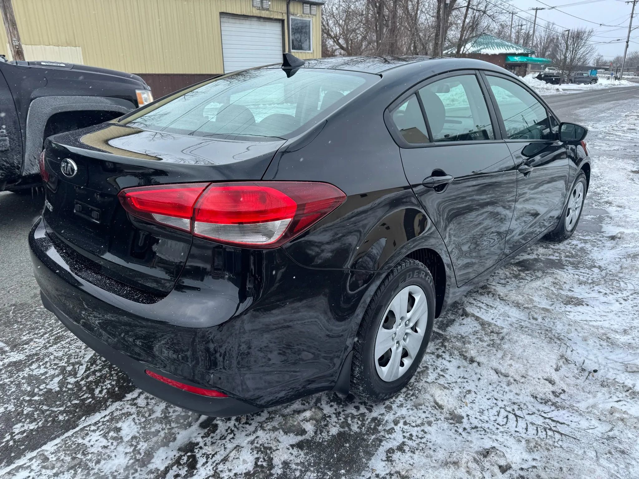 Used 2018 Kia Forte LX image 5