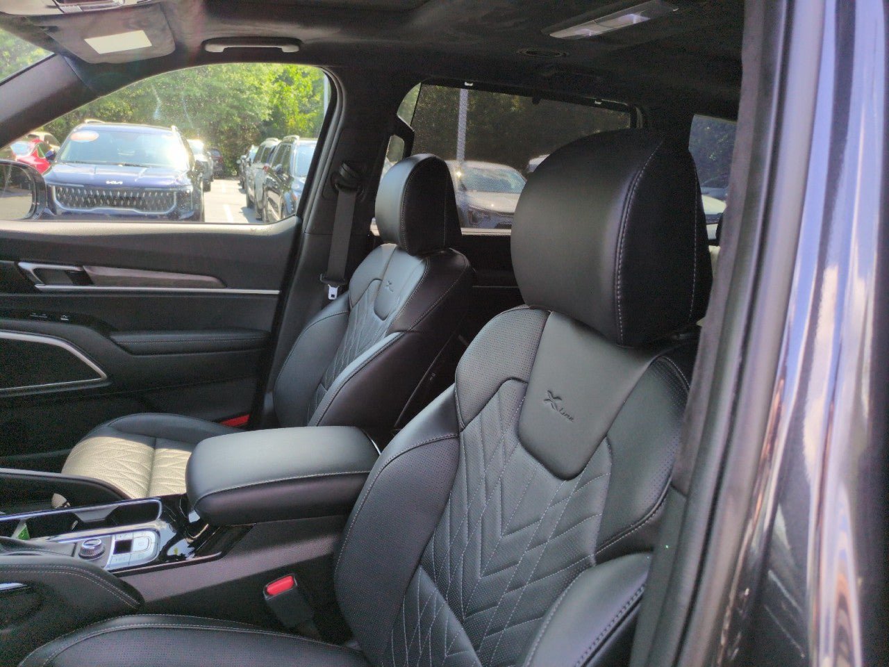 Certified 2025 Kia Telluride SX Prestige X-Line AWD/4WD image 15