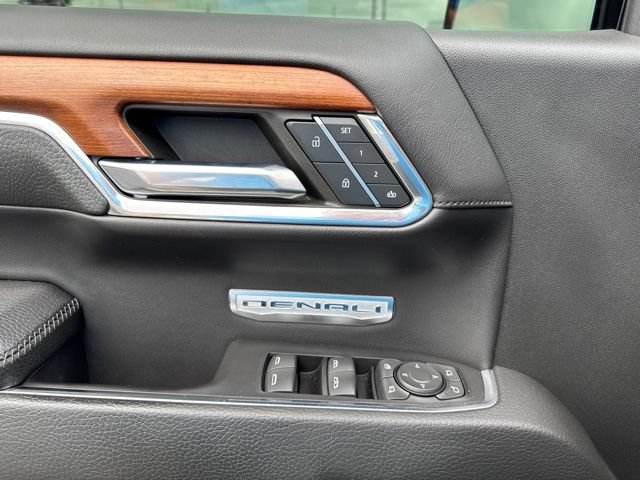 Used 2022 GMC Sierra 1500 Denali AWD/4WD image 15